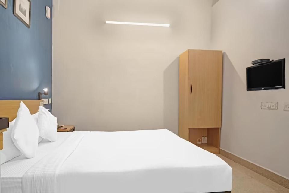 צ'נאי Hotel Sadha Siva מראה חיצוני תמונה